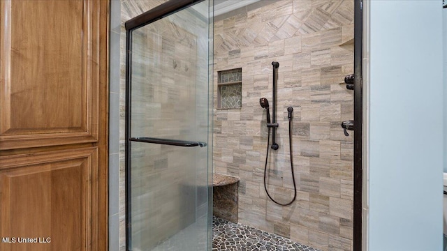 112 Eastgate Cir, Forest, MS 39074 - full bathroom with a stall shower