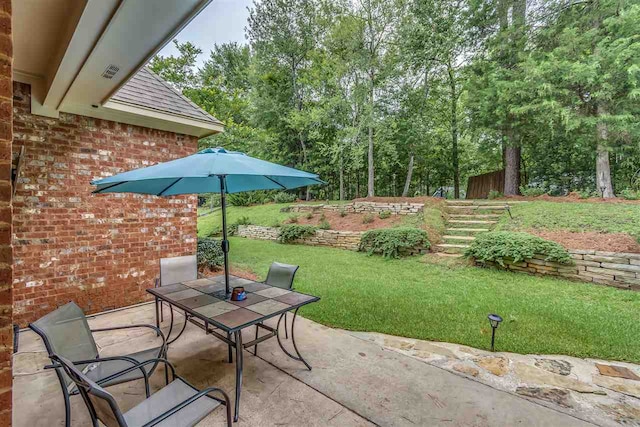 view of patio / terrace with outdoor dining space