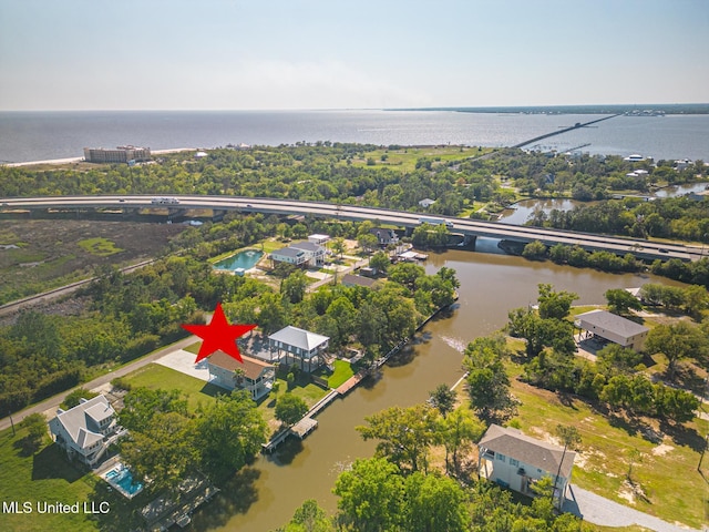 bird's eye view featuring a water view