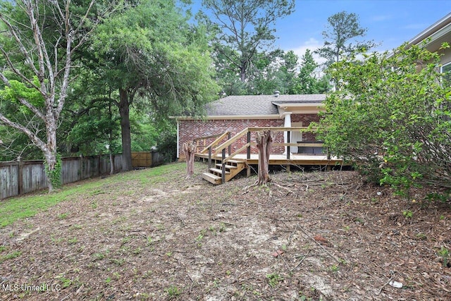 207 Keystone Pl, Brandon, MS 39042 - view of yard featuring fence and a deck