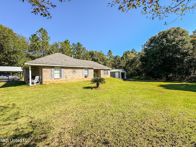 view of yard featuring a carport