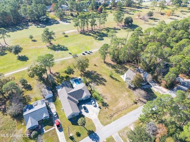 Listing photo 3 for 123 Country Club Dr, Pass Christian MS 39571