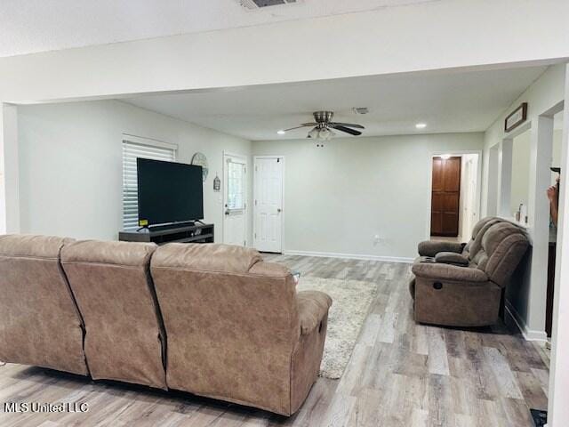 113 Richardson Rd, Picayune, MS 39466 - living area featuring light wood-style floors, ceiling fan, baseboards, and recessed lighting