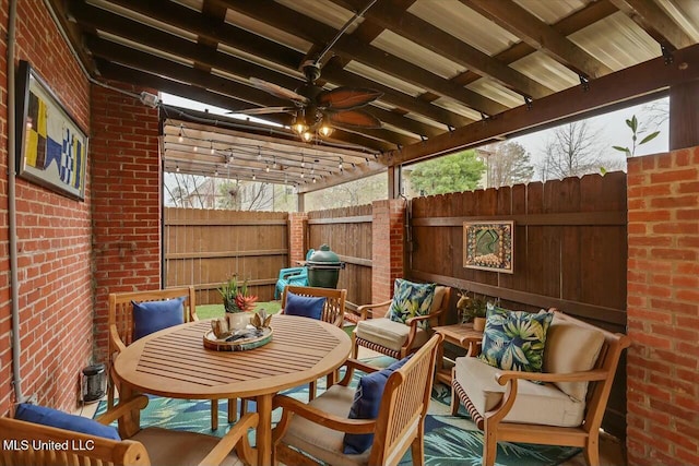 view of patio with a pergola and ceiling fan