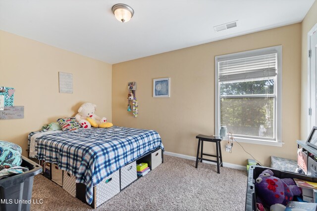 view of carpeted bedroom