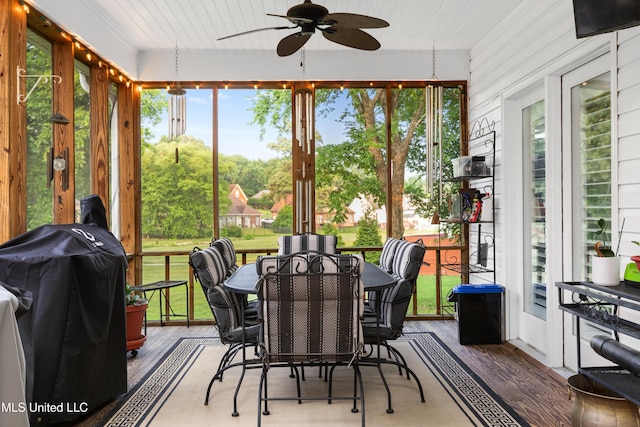 9194 Rosalie Cv, Olive Branch, MS 38654 - view of sunroom