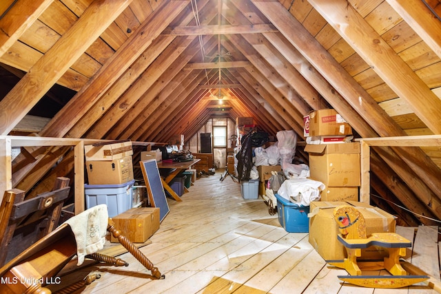 9194 Rosalie Cv, Olive Branch, MS 38654 - view of unfinished attic