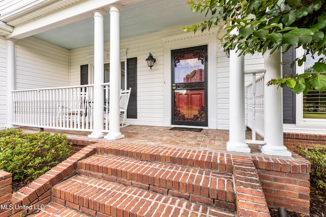 9194 Rosalie Cv, Olive Branch, MS 38654 - property entrance with covered porch