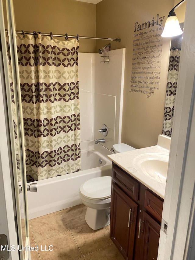 full bathroom with toilet, washtub / shower combination, and vanity