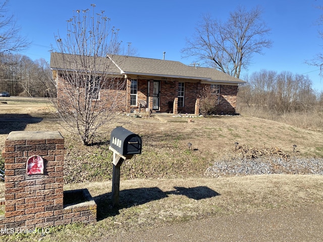 view of front of house