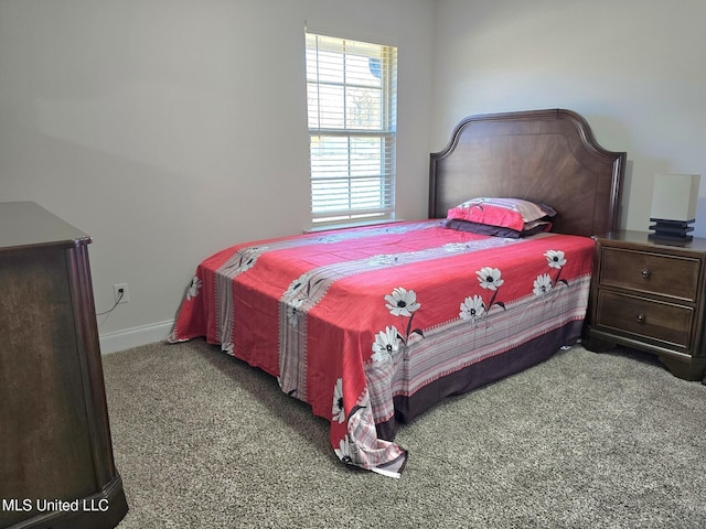 bedroom featuring carpet floors