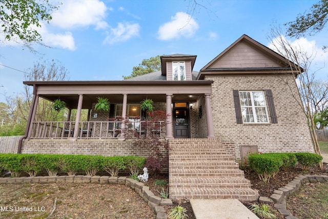 view of front of property with covered porch