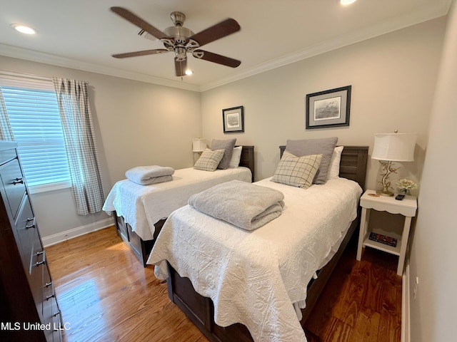 2997 Deerfield Rd, Yazoo City, MS 39194 - bedroom featuring recessed lighting, wood finished floors, baseboards, crown molding, and a ceiling fan
