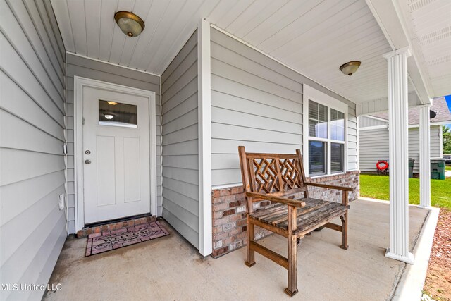 13400 Willow Oak Cir, Gulfport, MS 39503 - view of exterior entry featuring covered porch
