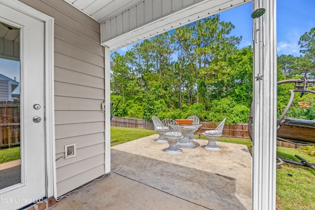 13400 Willow Oak Cir, Gulfport, MS 39503 - view of patio / terrace