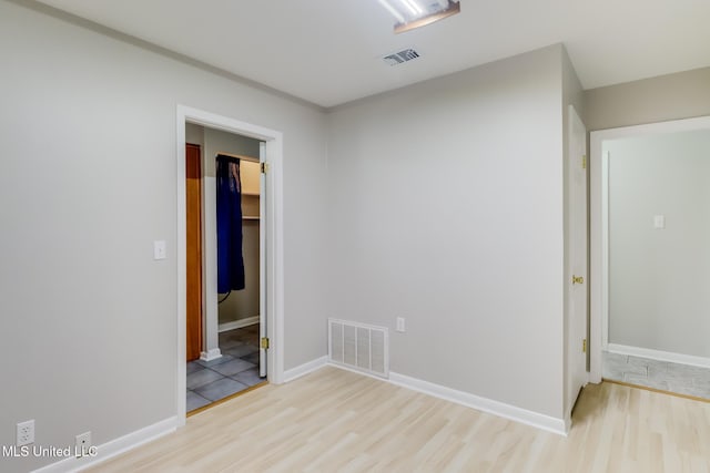 2802 Ridgewood Ave, Pascagoula, MS 39567 - unfurnished room with wood finished floors and baseboards