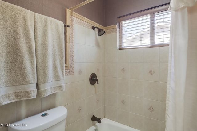 2802 Ridgewood Ave, Pascagoula, MS 39567 - full bathroom with shower / bath combo and toilet