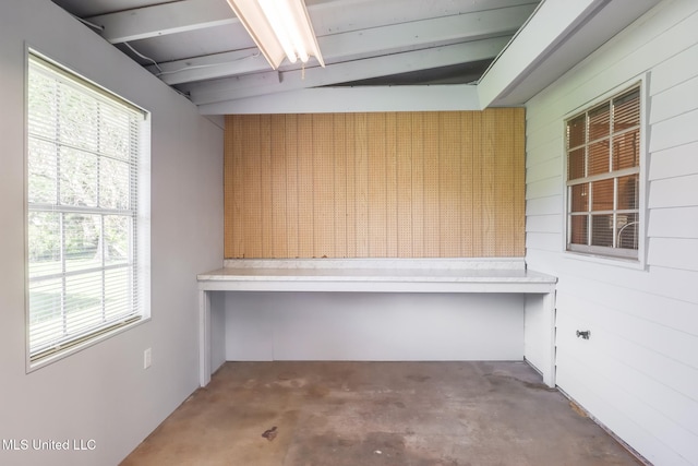 2802 Ridgewood Ave, Pascagoula, MS 39567 - view of unfurnished office