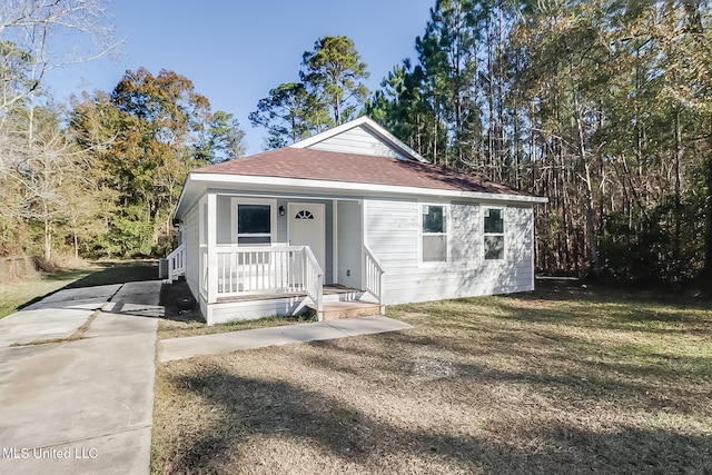 view of front of house with a porch