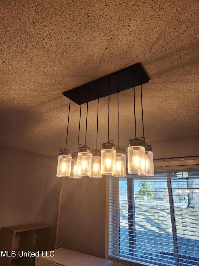 room details featuring a textured ceiling