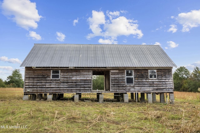 view of back of house