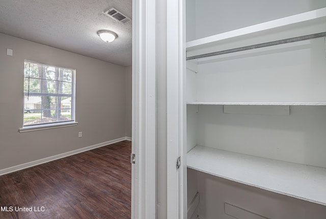 27 Wisteria Ct, Jackson, MS 39204 - view of closet