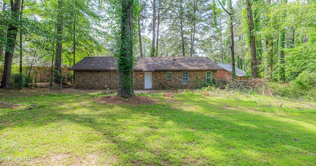27 Wisteria Ct, Jackson, MS 39204 - view of grassy yard