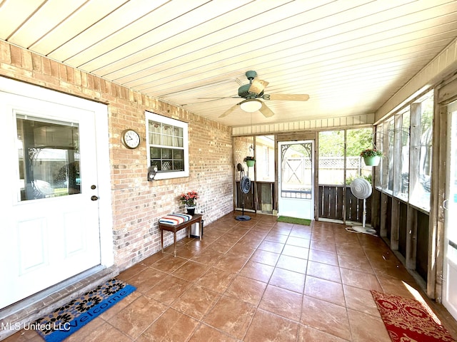 2006 Eden St, Pascagoula, MS 39581 - sunroom featuring a ceiling fan