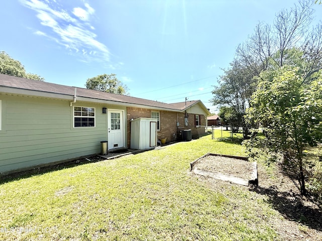 2006 Eden St, Pascagoula, MS 39581 - view of yard with central AC unit