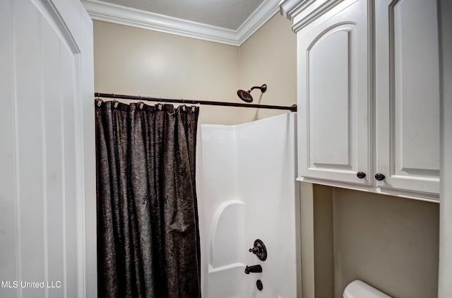 full bathroom featuring toilet, crown molding, and shower / bath combination with curtain