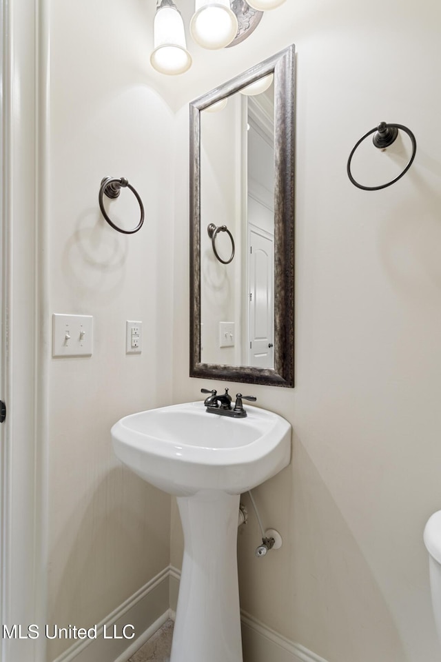 117 Belle Ct, Madison, MS 39110 - half bath featuring baseboards and toilet