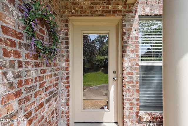 1510 Independence Blvd, Flowood, MS 39232 - property entrance with brick siding