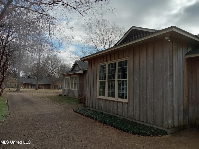 103 Park Ave, Indianola, MS 38751 - view of side of property