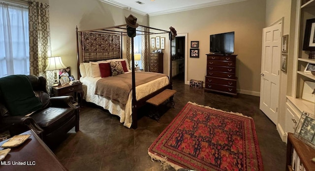 103 Park Ave, Indianola, MS 38751 - bedroom featuring ornamental molding