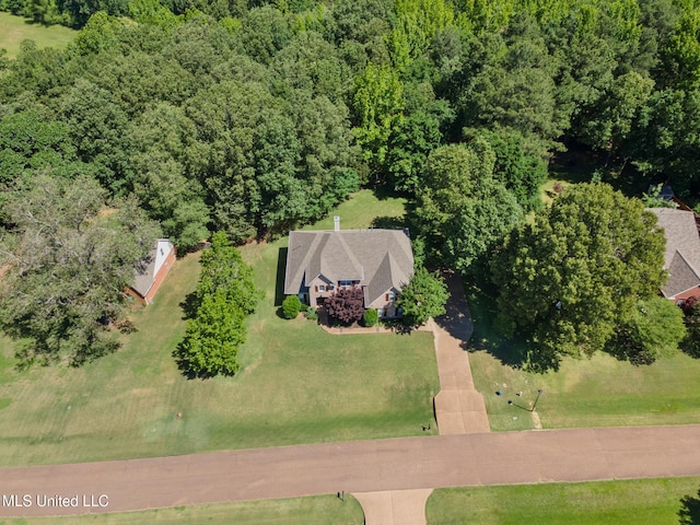 7672 N Rigmoore Pt, Olive Branch, MS 38654 - view from above of property with a forest