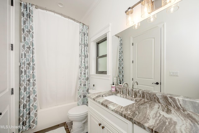 2011 Ivy Ct, Biloxi, MS 39532 - bathroom featuring shower / bathtub combination with curtain, toilet, and vanity