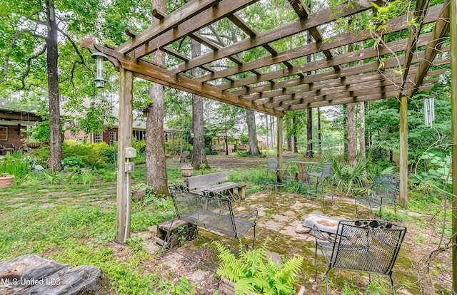 3 Carriage Court Pl, Brandon, MS 39047 - view of yard featuring a pergola