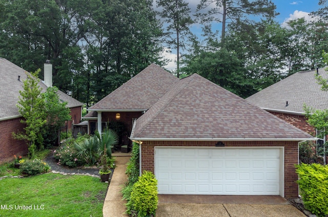 3 Carriage Court Pl, Brandon, MS 39047 - garage with concrete driveway