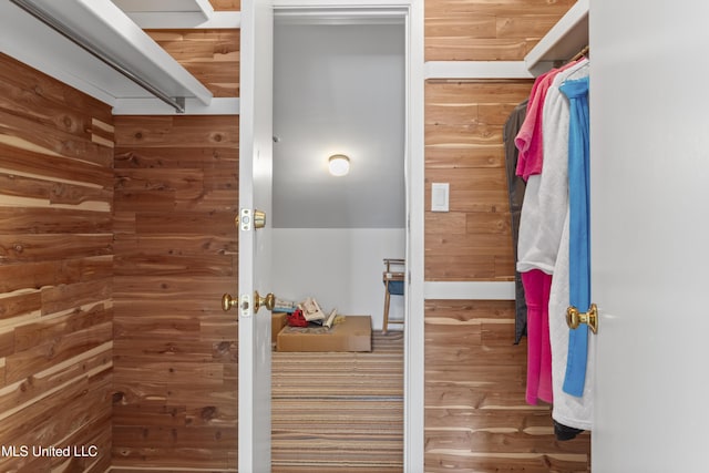11 Bayou Pl, Gulfport, MS 39503 - view of spacious closet