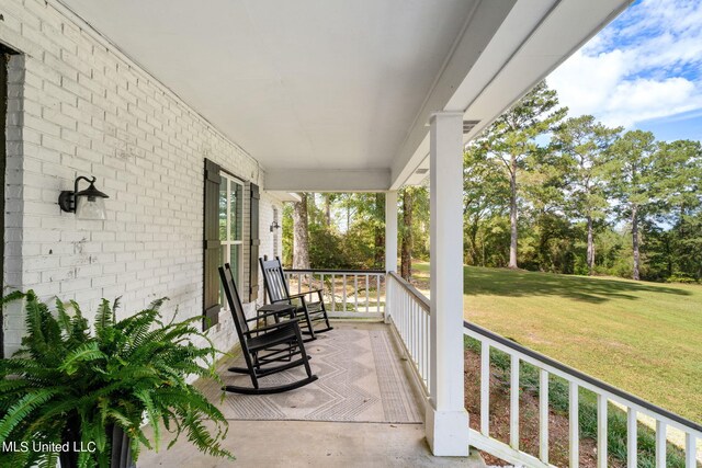 balcony with a porch