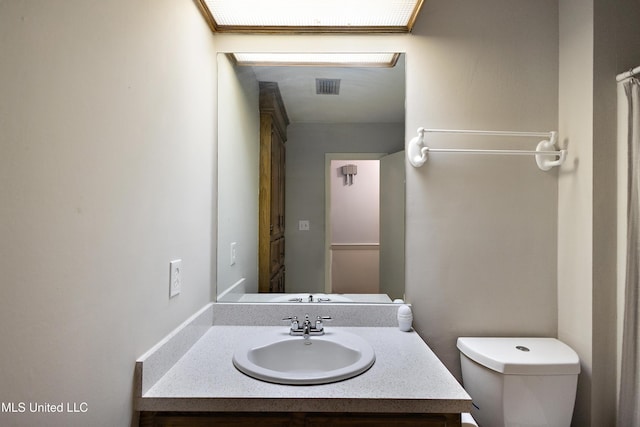 406 Springwood Cir, Terry, MS 39170 - half bath featuring vanity and toilet
