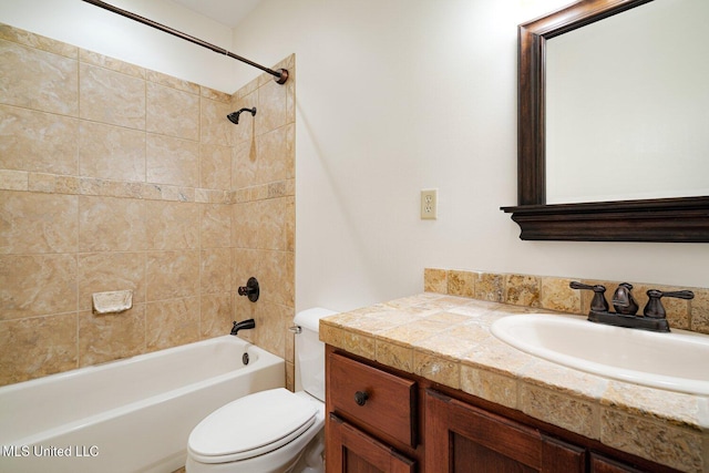 4050 Robinson Xing, Olive Branch, MS 38654 - full bathroom featuring toilet, vanity, and washtub / shower combination