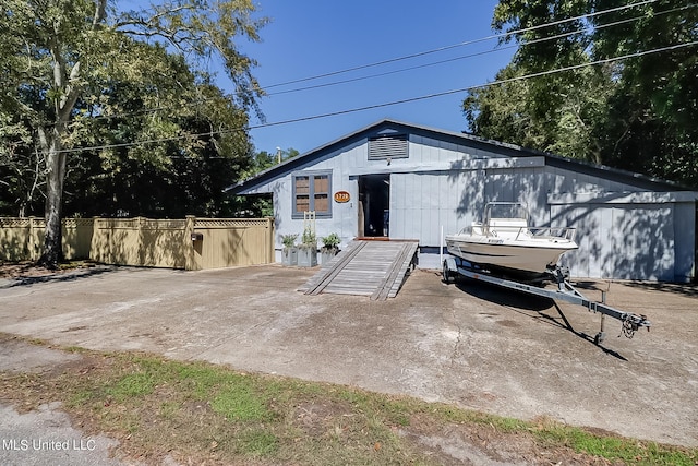 1728 21st St, Gulfport, MS 39501 - view of outbuilding featuring fence