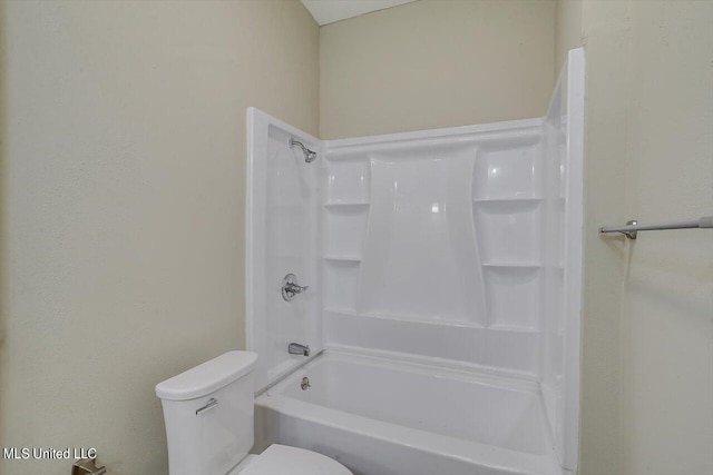 1204 Jackson St, Vicksburg, MS 39183 - full bathroom featuring toilet and shower / bathing tub combination