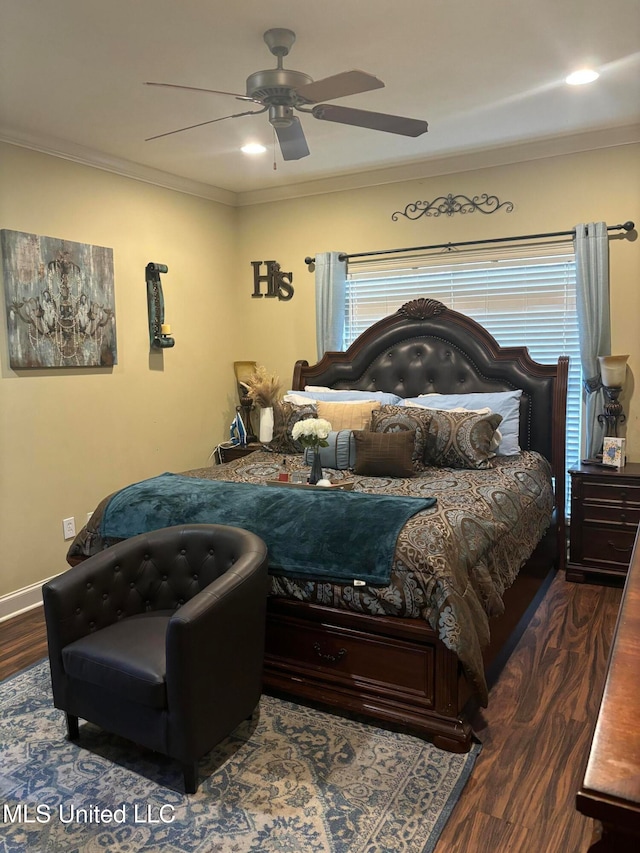 bedroom featuring crown molding, dark hardwood / wood-style floors, and ceiling fan