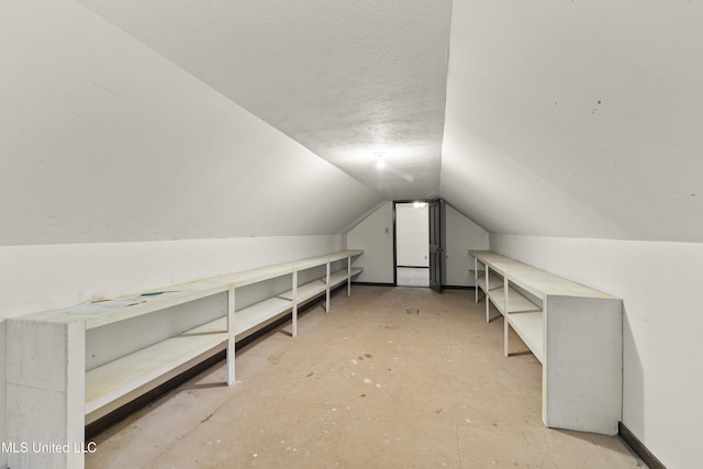 1609 SW Linda Dr, Clinton, MS 39056 - additional living space with lofted ceiling