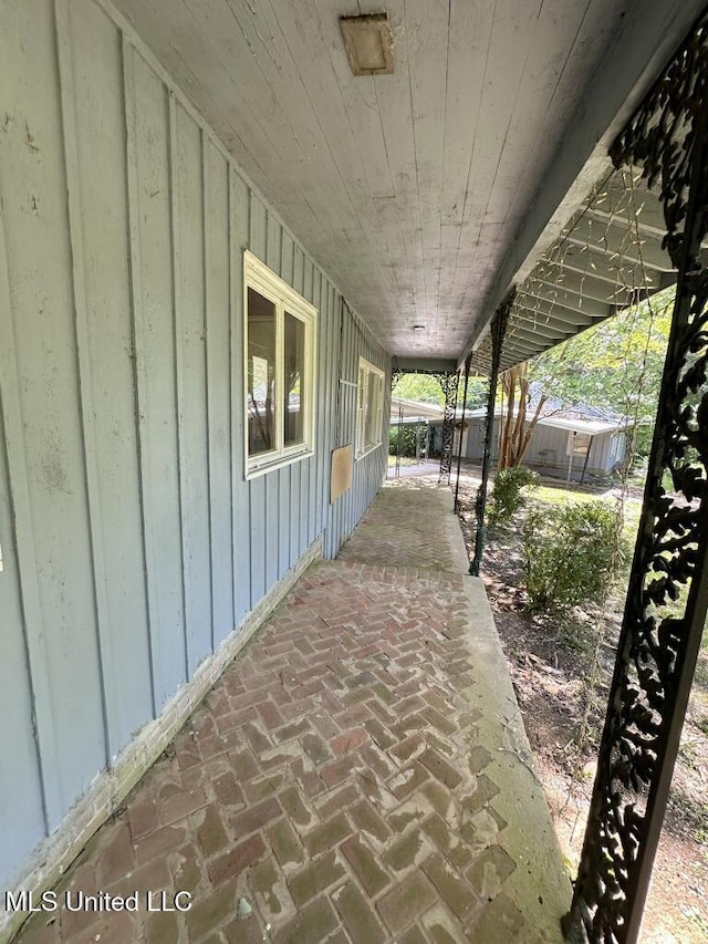 417 Boulevard St, Lexington, MS 39095 - view of patio