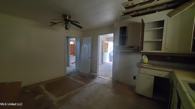 kitchen featuring ceiling fan