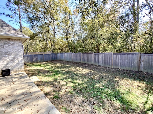182 Sweetbriar Cir, Canton, MS 39046 - view of yard