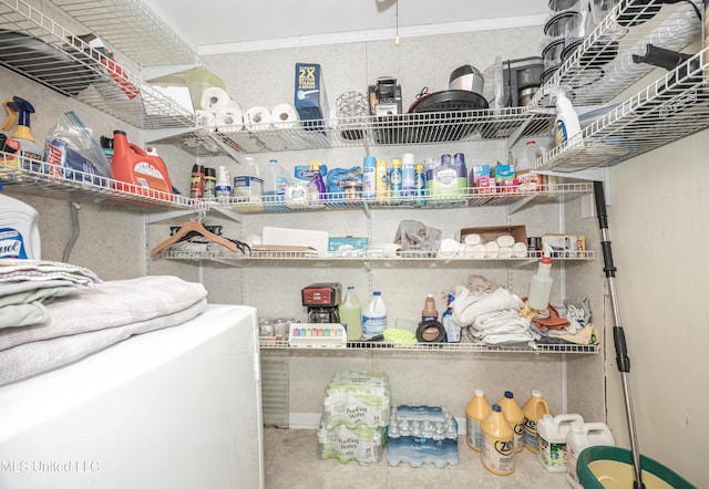 pantry featuring washer / dryer